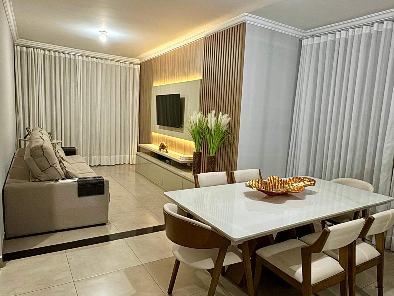 Casa à venda no Santa Mônica: 