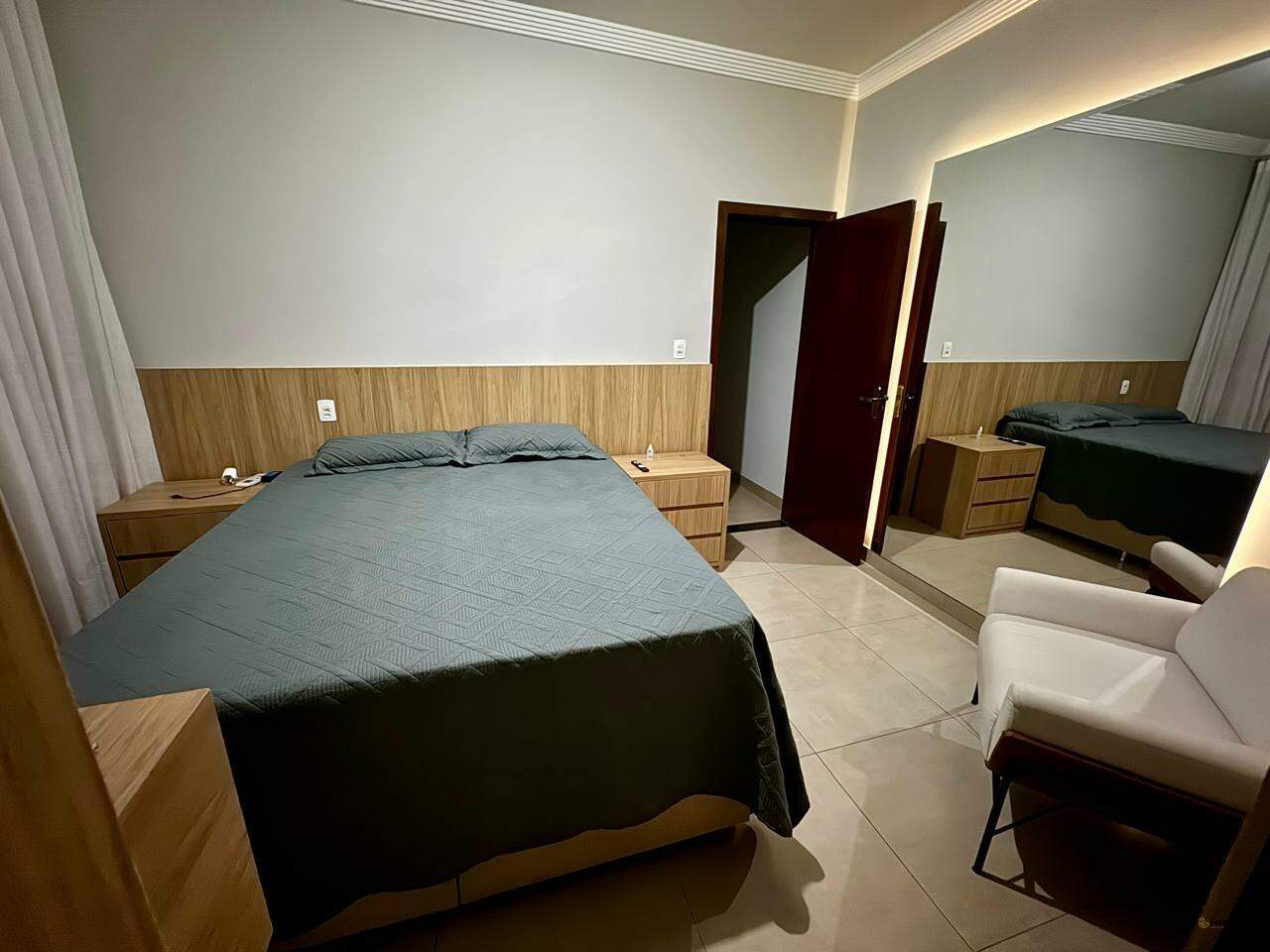Casa à venda no Santa Mônica: 