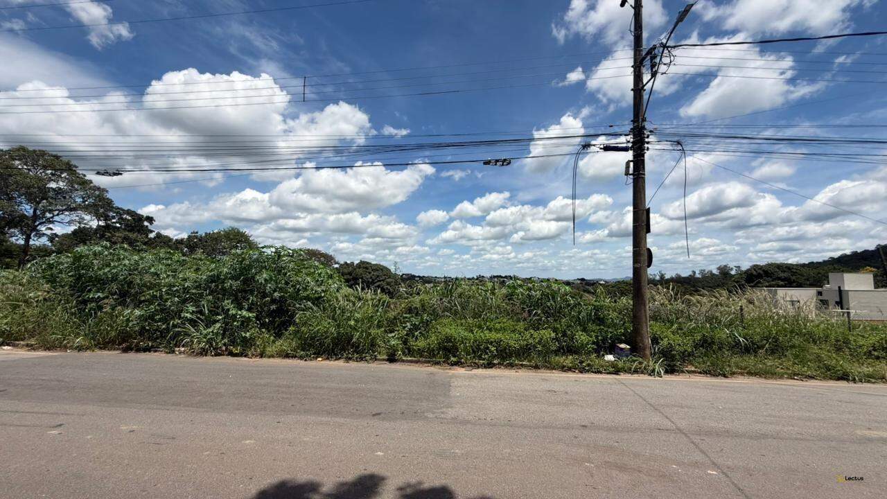 Terreno à venda no Chácara do Quitão: 