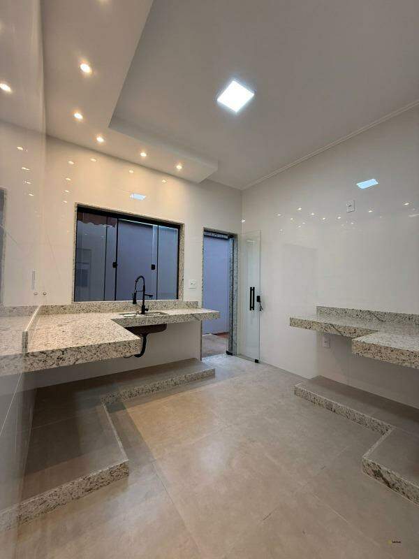 Casa à venda no Godofredo Gonçalves: 
