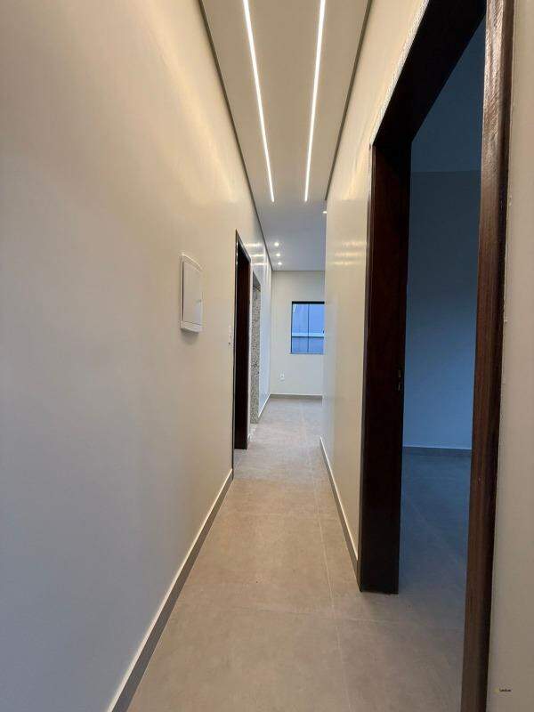 Casa à venda no Godofredo Gonçalves: 