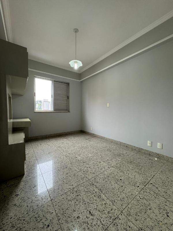Cobertura à venda no Cerqueira Lima: 