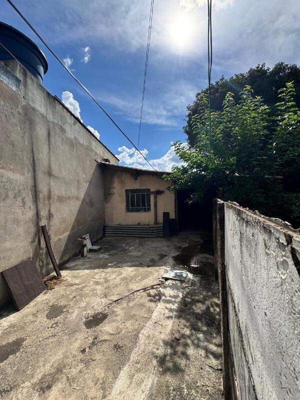 Lote à venda no Vila Tavares: 