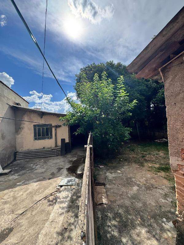 Lote à venda no Vila Tavares: 