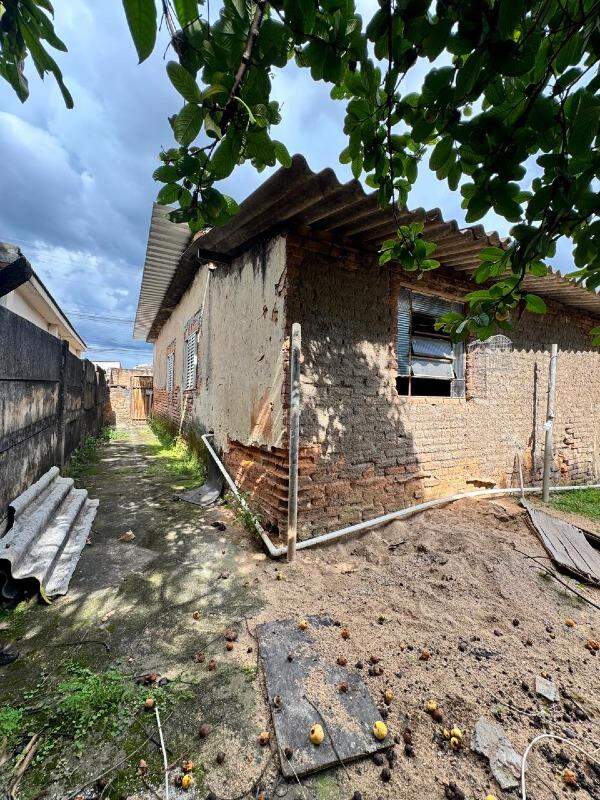 Lote à venda no Vila Tavares: 