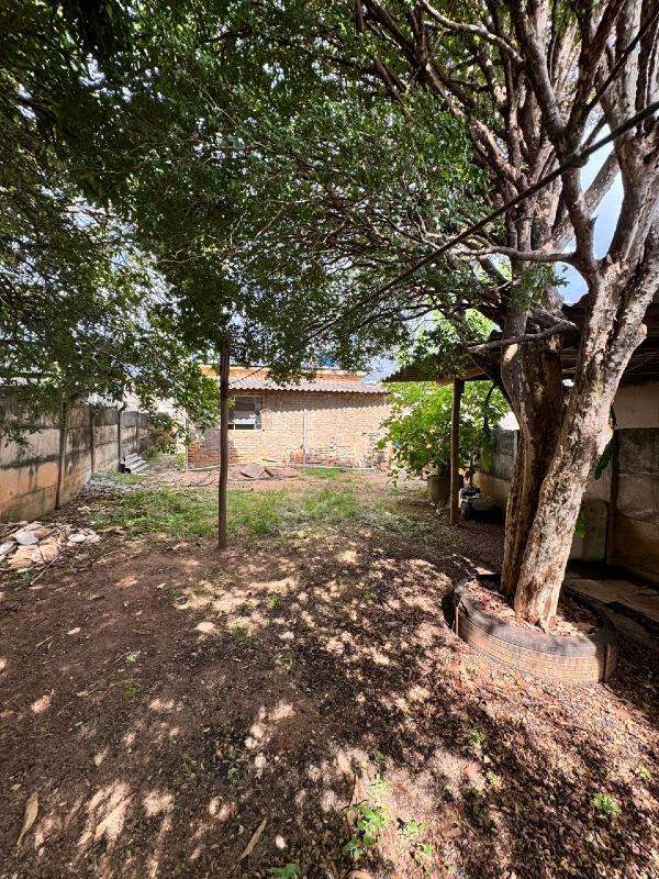 Lote à venda no Vila Tavares: 