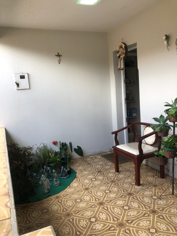 Casa à venda no Garcias: 