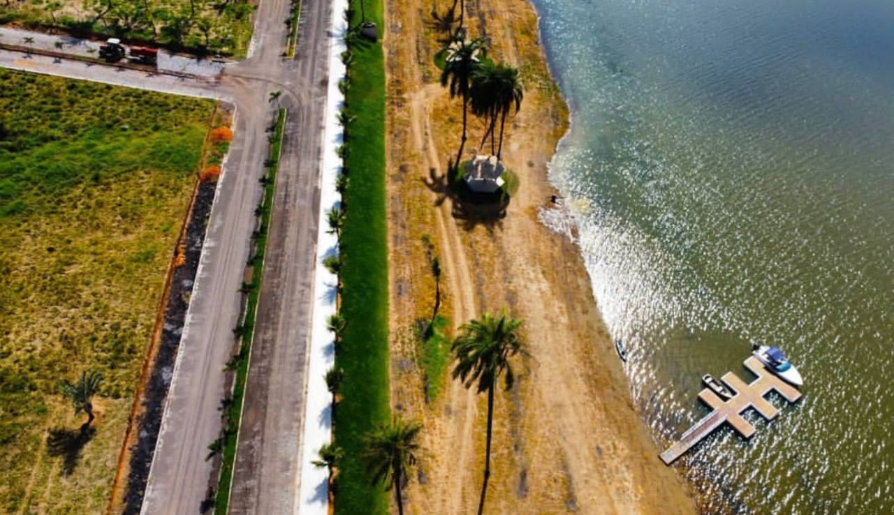 Lote à venda no Carmo do Cajuru: 