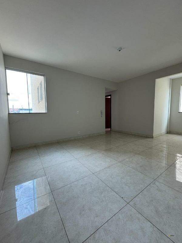 Apartamento à venda no Alaíta: 