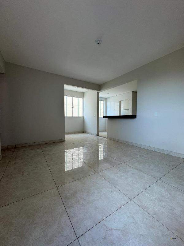 Apartamento à venda no Alaíta: 