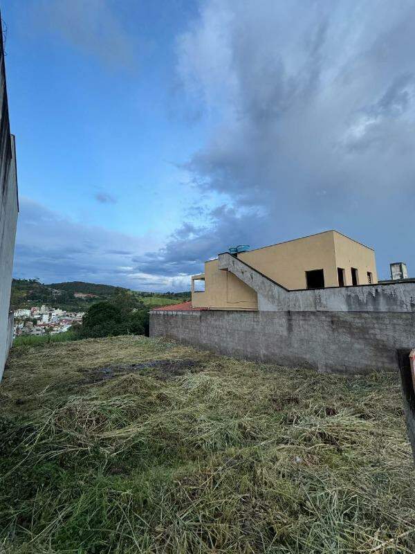 Lote à venda no LOURDES: 