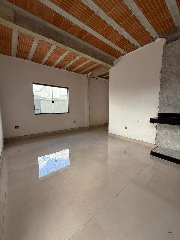 Casa à venda no Sion: 