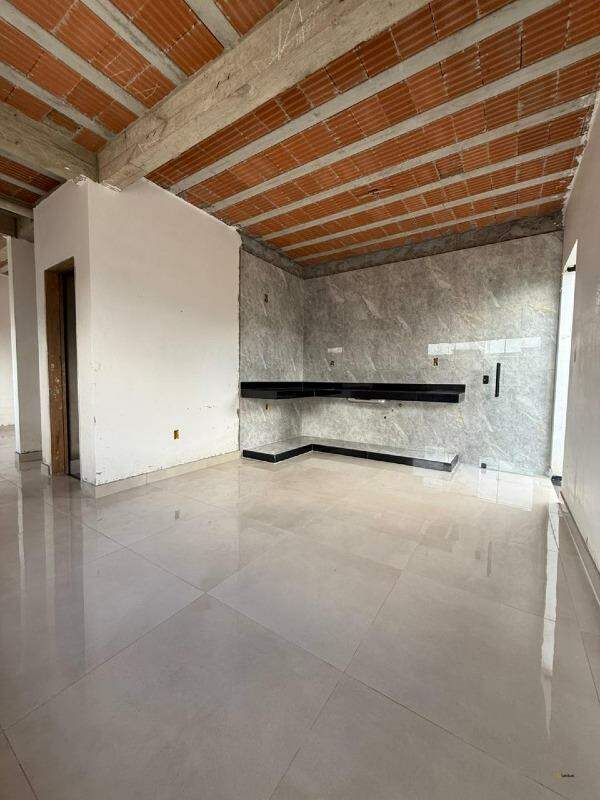 Casa à venda no Sion: 