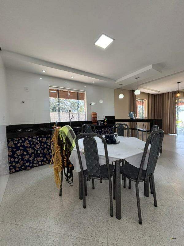 Casa à venda no Recanto dos pássaros : 