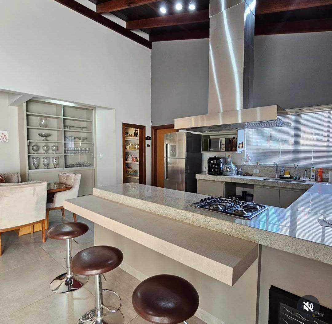 Casa à venda no Granja Gloria: 