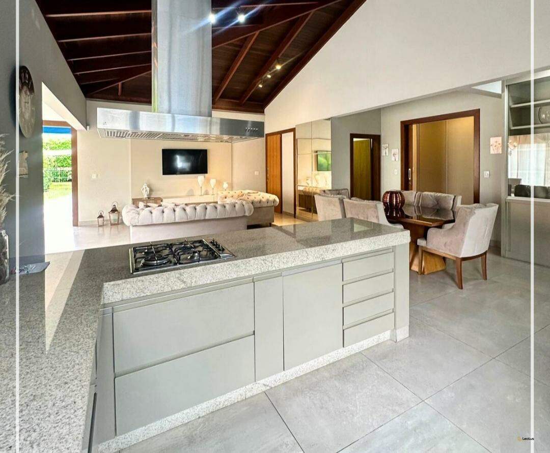 Casa à venda no Granja Gloria: 