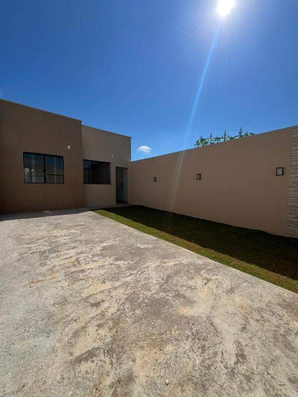 Casa à venda no Sion: 