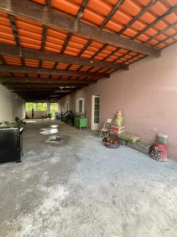 Casa à venda no Parque Jardim: 