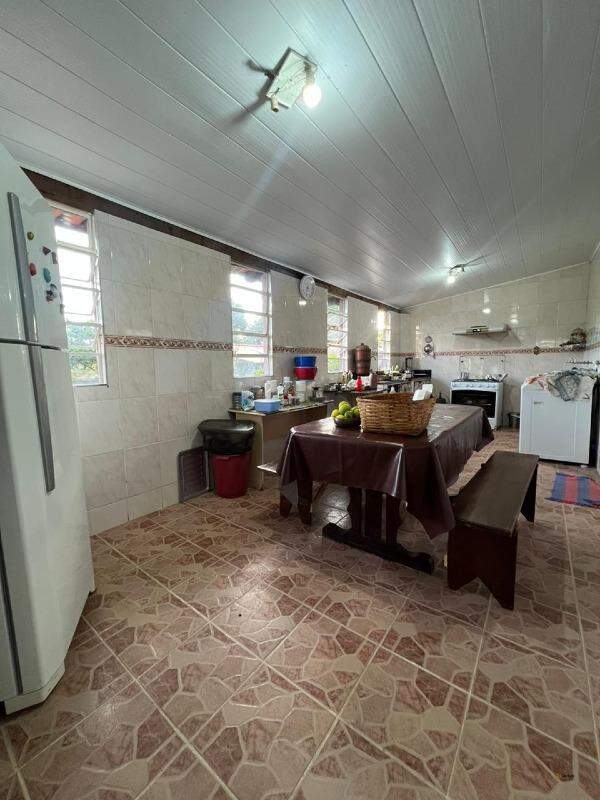 Casa à venda no Parque Jardim: 