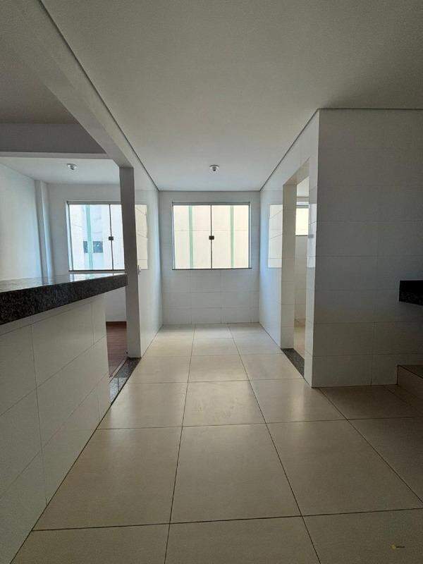 Apartamento à venda no Alaíta: 