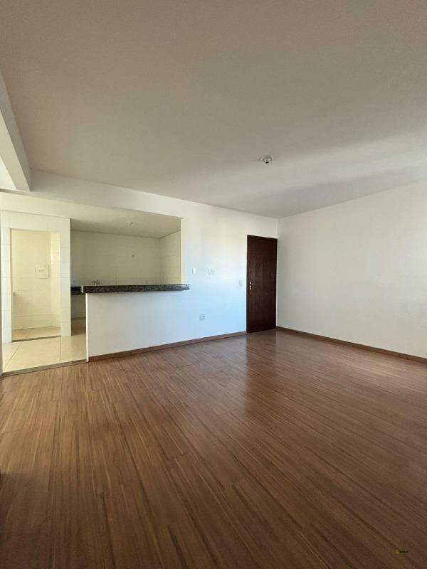 Apartamento à venda no Alaíta: 