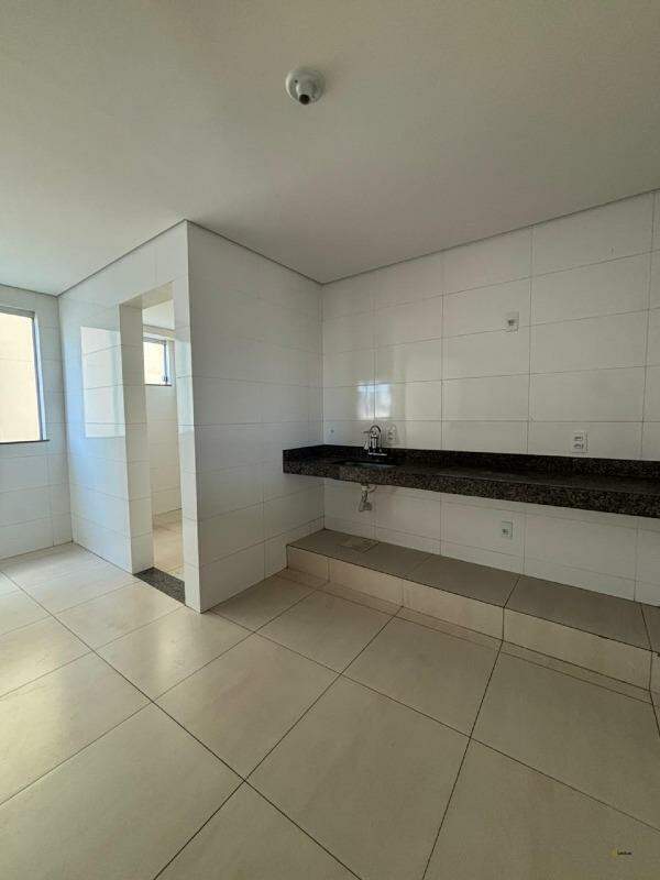 Apartamento à venda no Alaíta: 