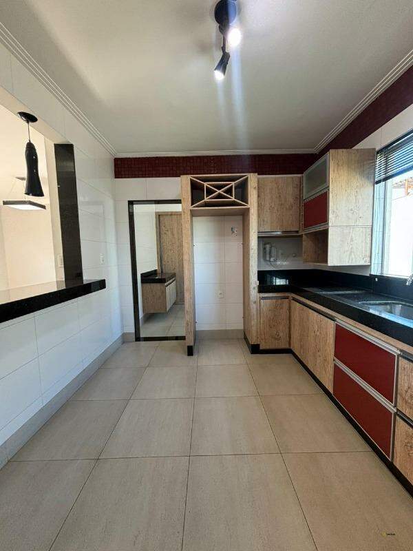 Apartamento à venda no Belvedere: 
