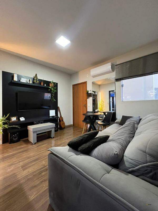 Apartamento à venda no Alaíta: 