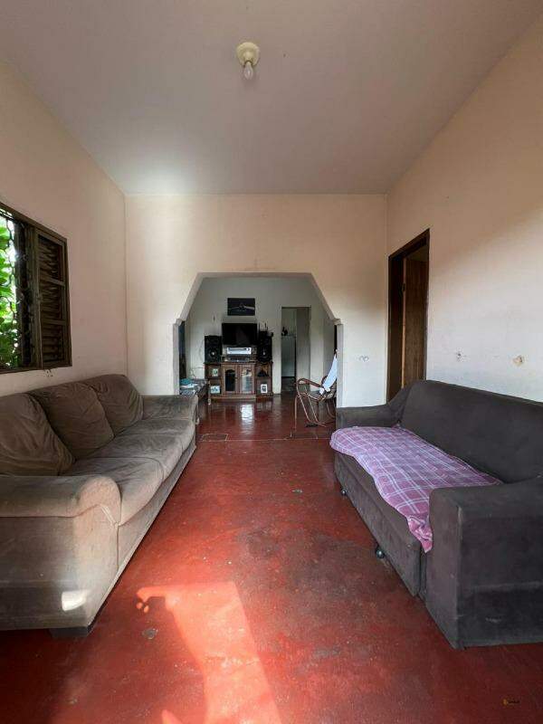 Casa à venda no Santanense: 
