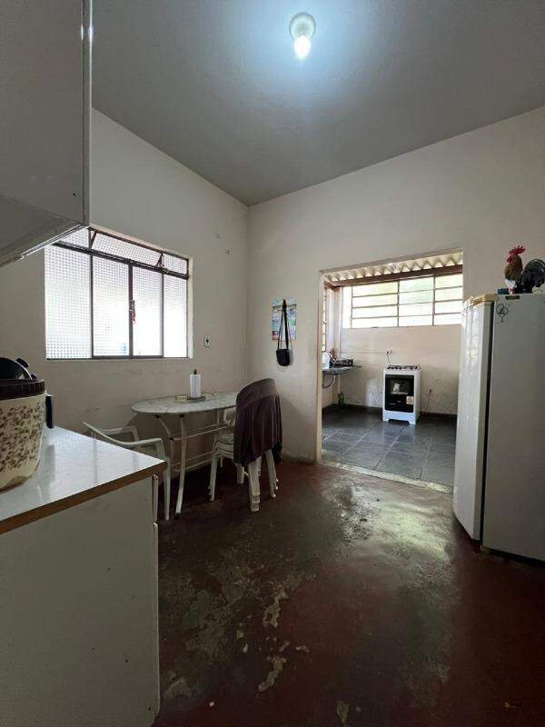 Casa à venda no Santanense: 
