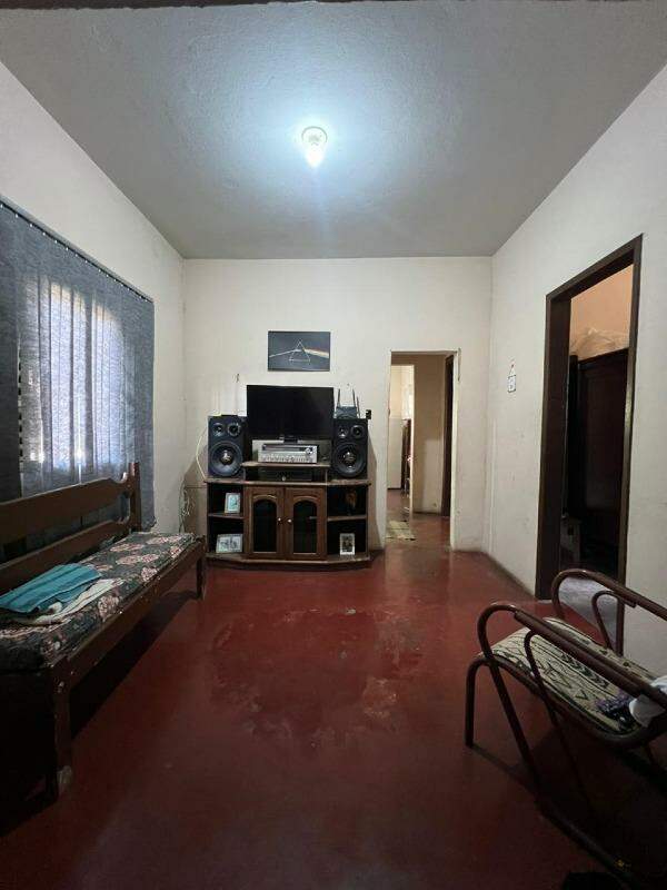 Casa à venda no Santanense: 