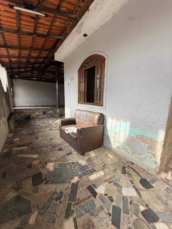 Casa à venda no Aeroporto: 