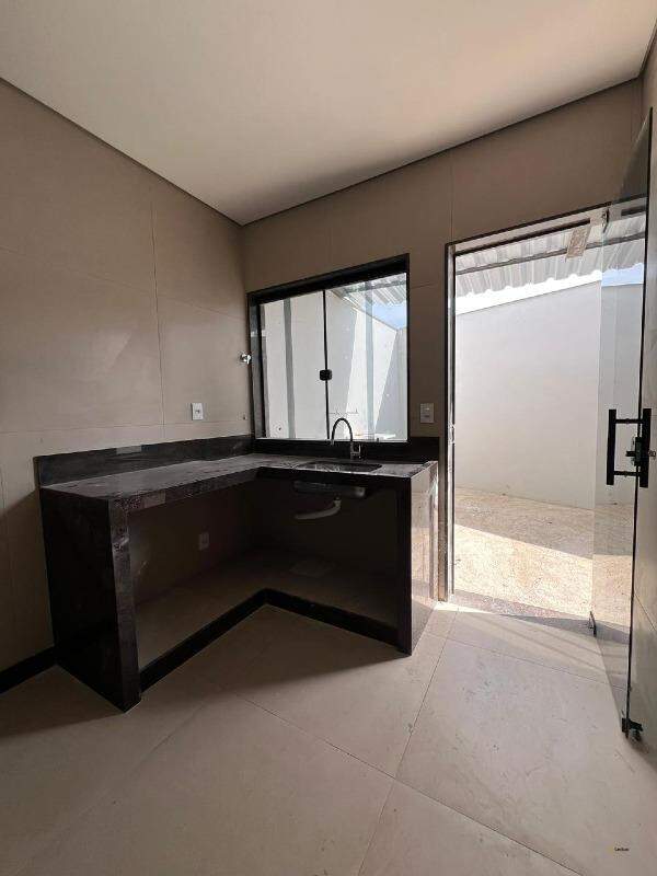 Casa à venda no Godofredo Gonçalves: 