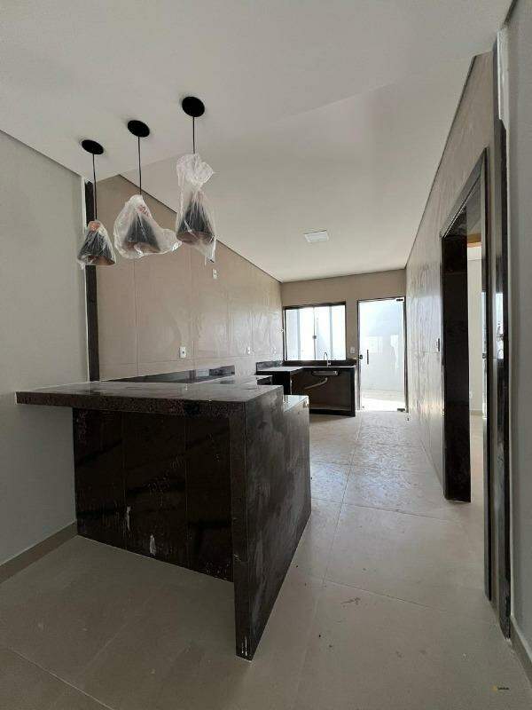 Casa à venda no Godofredo Gonçalves: 