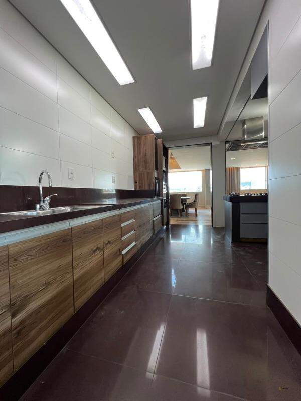 Apartamento à venda no Graças: 
