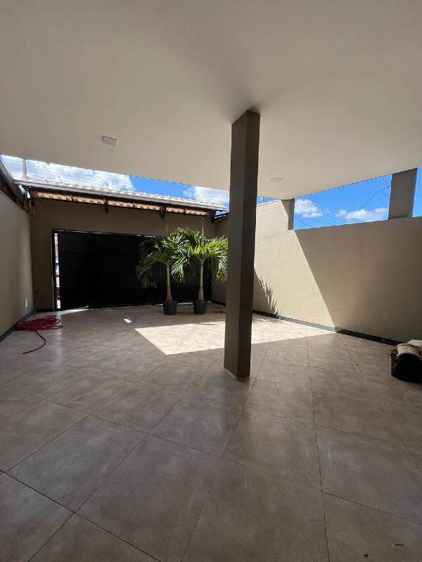 Casa à venda no Nogueira Machado: 