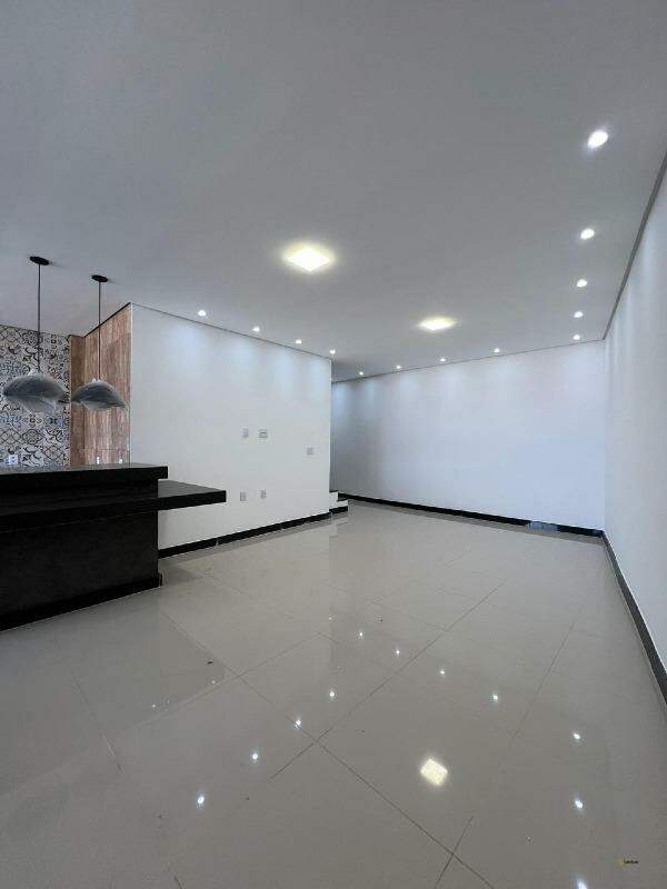 Casa à venda no Nogueira Machado: 