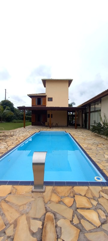 Casa à venda no Condomínio Solar das Garças: 
