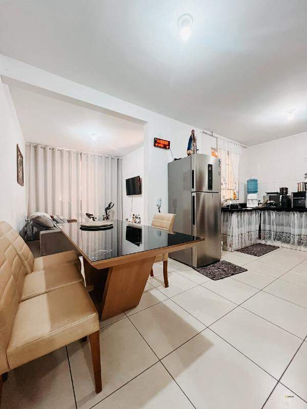 Casa à venda no Olímpio Moreira: 