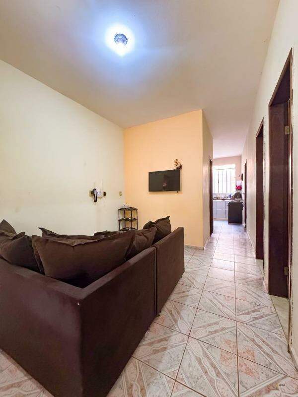Casa à venda no Varzea da Olaria: 