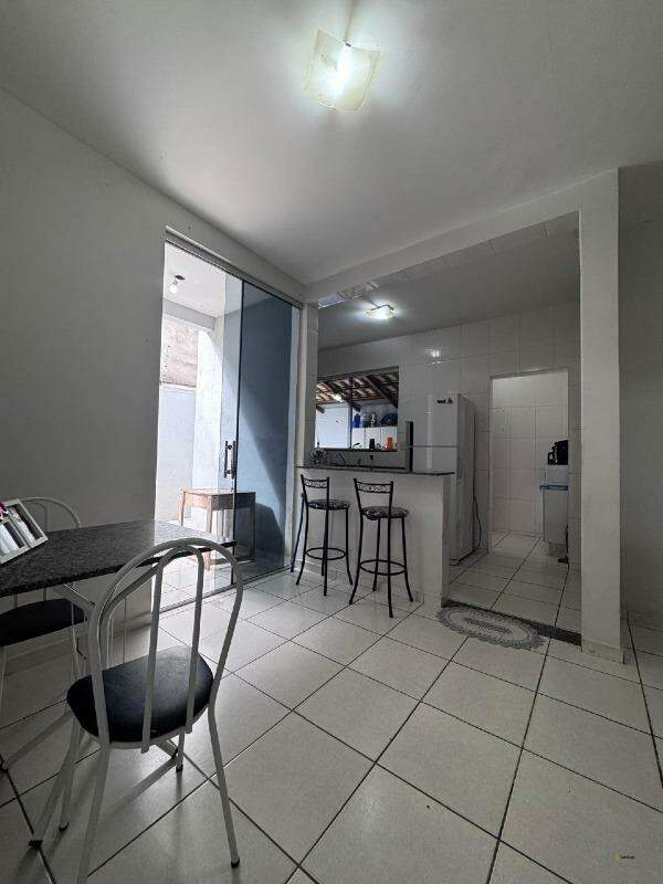 Apartamento à venda no Três Marias: 