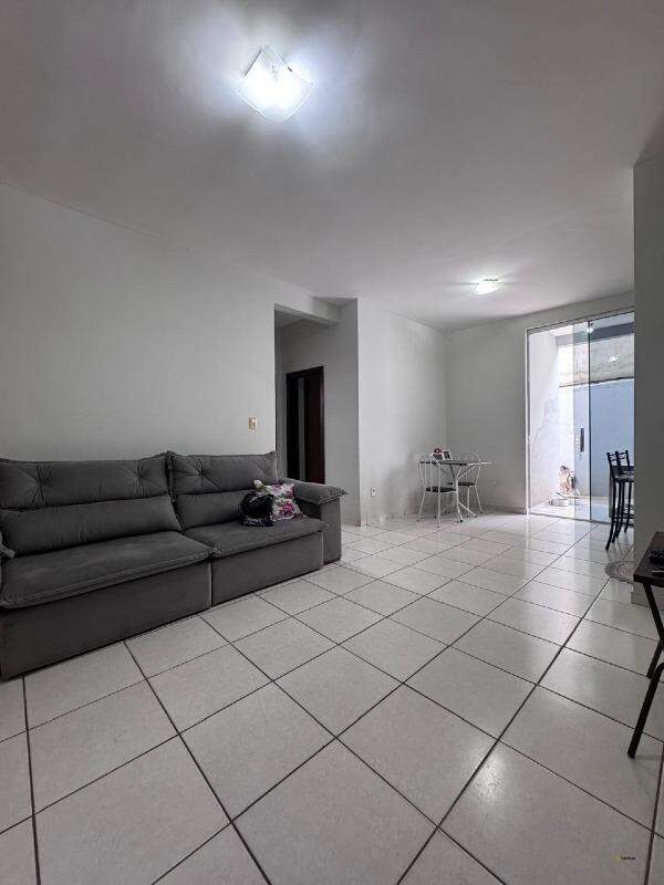 Apartamento à venda no Três Marias: 