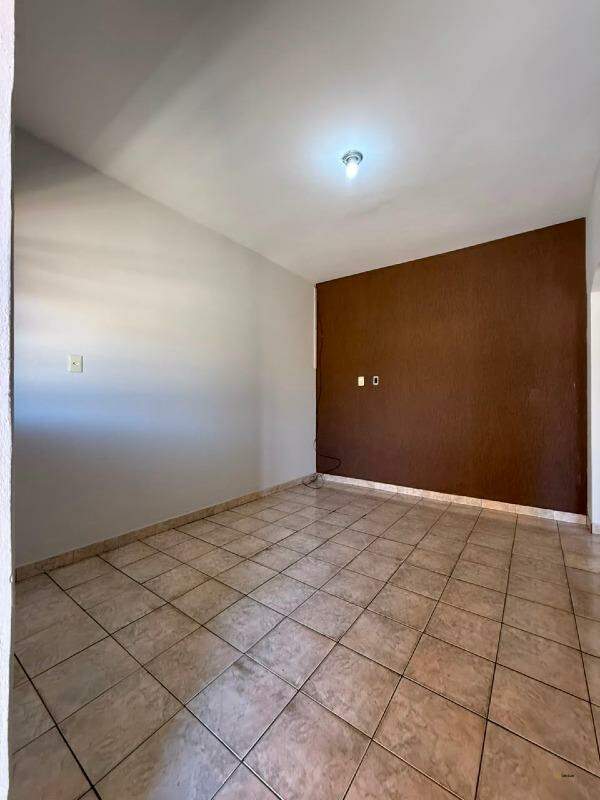 Casa à venda no Itaunense : 