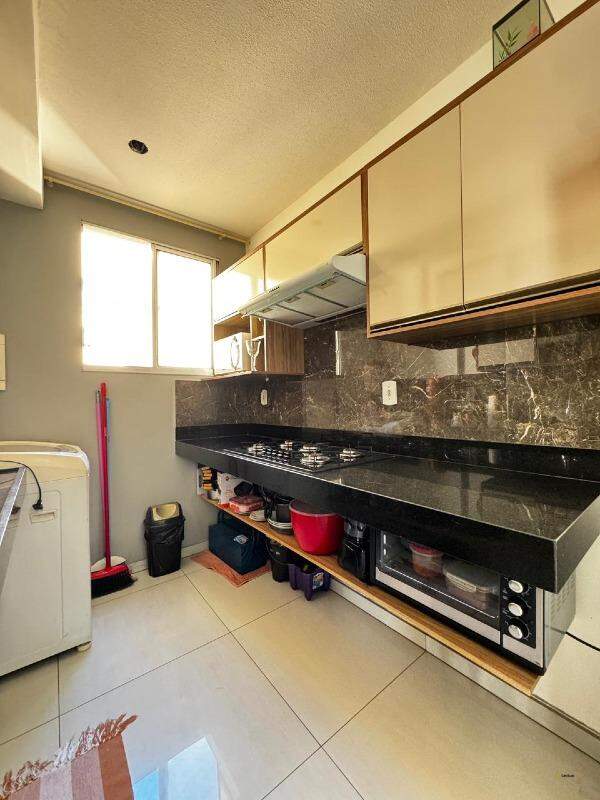 Apartamento à venda no Morro do Engenho: 