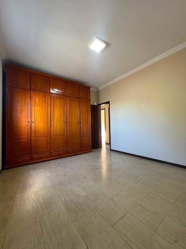 Apartamento à venda no Morro do Sol: 