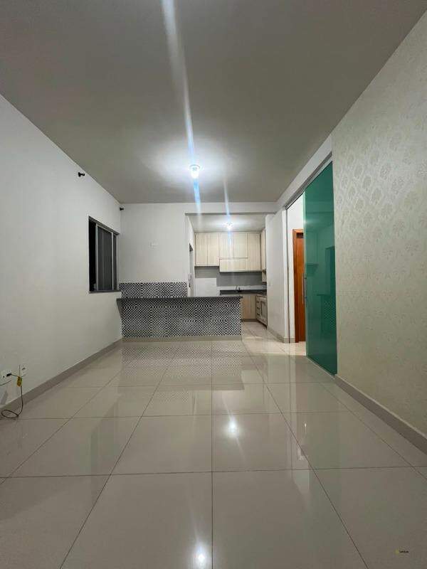 Apartamento à venda no Olímpio Moreira: 