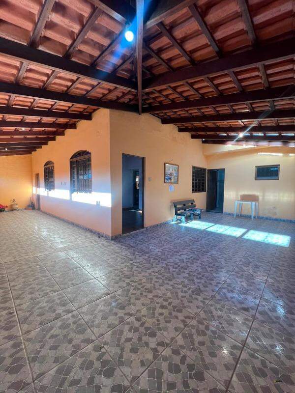 Casa à venda no Itaunense : 