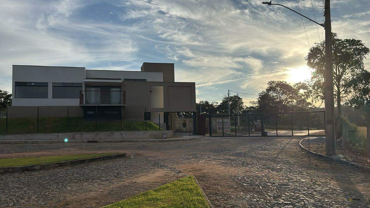 Lote à venda no Recanto da Serra: 