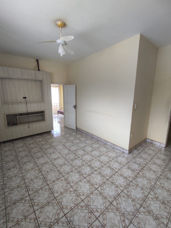 Casa à venda no LOURDES: 