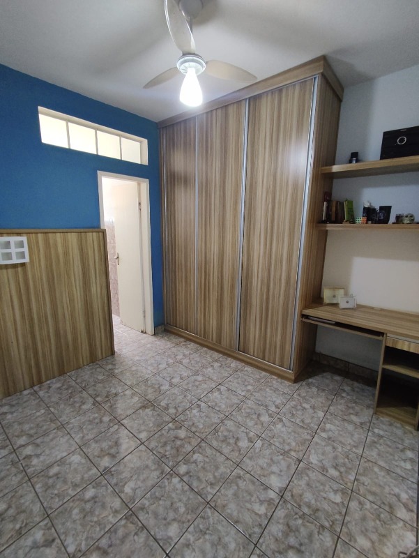 Casa à venda no LOURDES: 